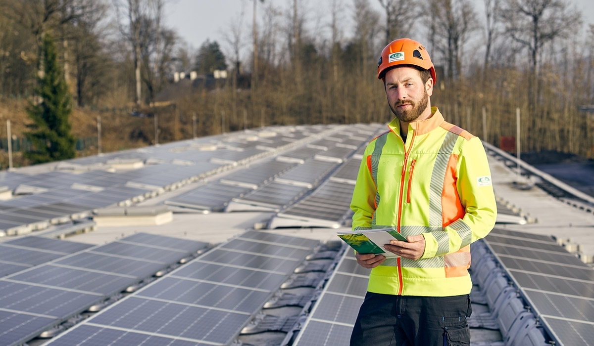 K.E.M. MONTAGE GmbH: Europas erstes Smart Grid für Blackout-sichere Autobahnmeisterei errichtet