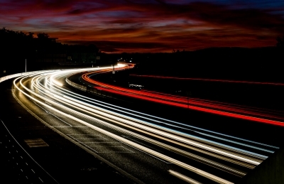 K.E.M. MONTAGE GmbH sorgt für Schutz vor Geisterfahrern an der A15